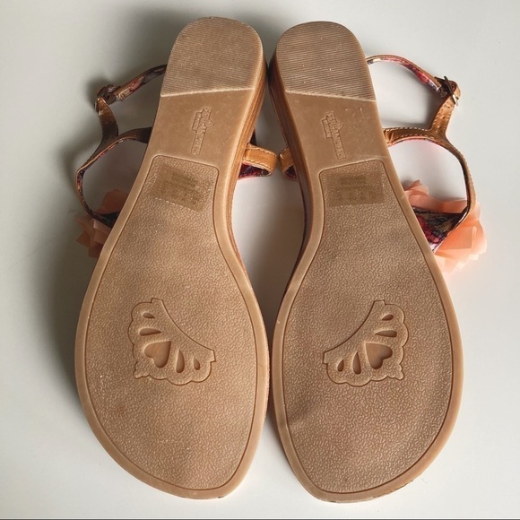 Fergalicious Boho T-Strap Thong Wedge Flower & Rhinestone Sandals Size 10 - Picture 13 of 13